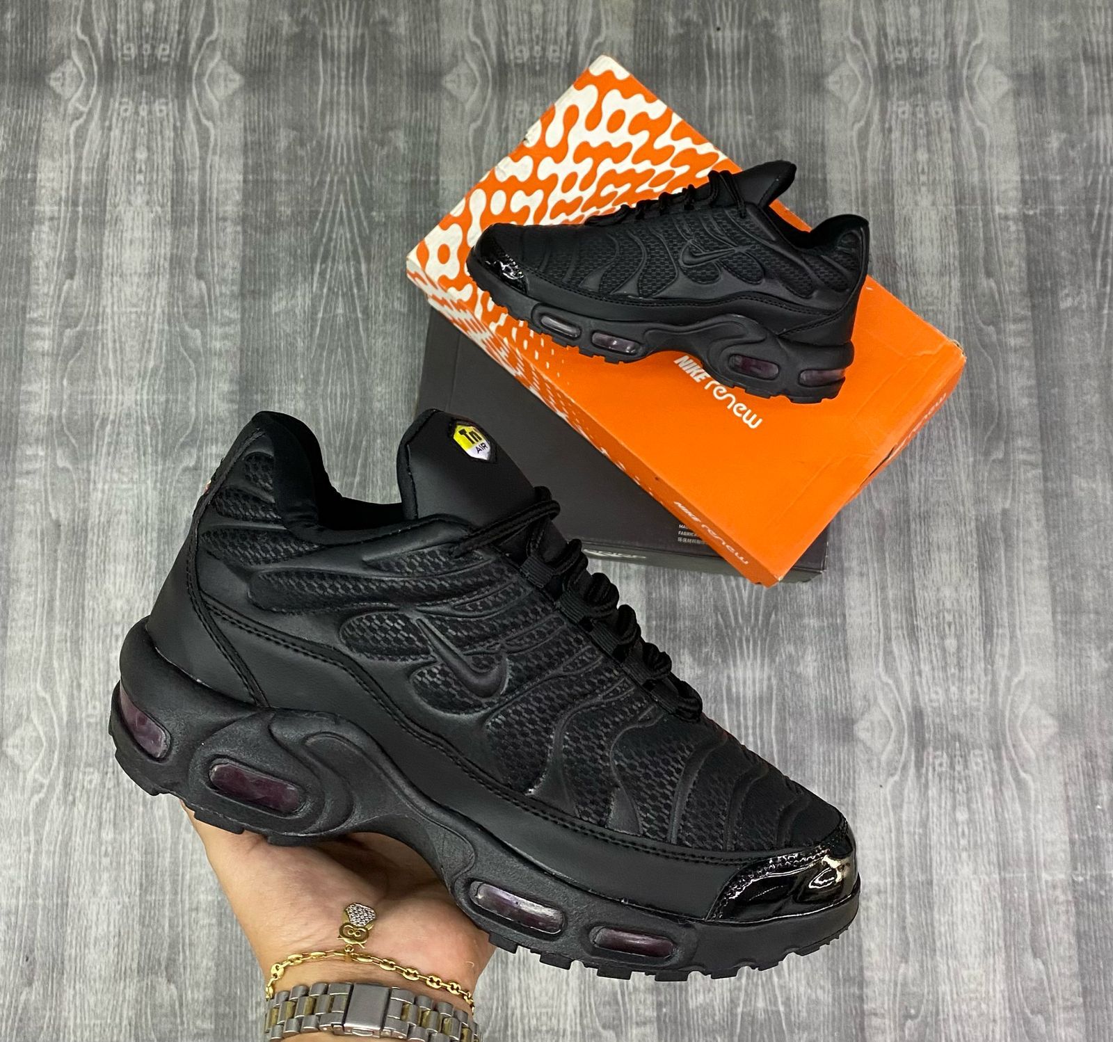 NIKE✔️TM Mt NEGRO